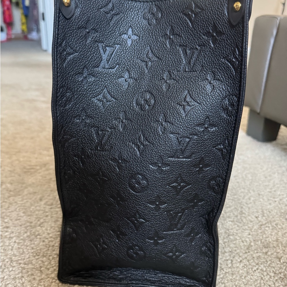 Louis Vuitton on the go tote black GM - Picture 6 of 11